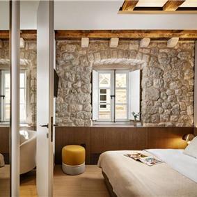 Luxury 3 Bedroom Villa with Jacuzzi, Sauna and Gym in Dubrovnik Old Town, Sleeps 6